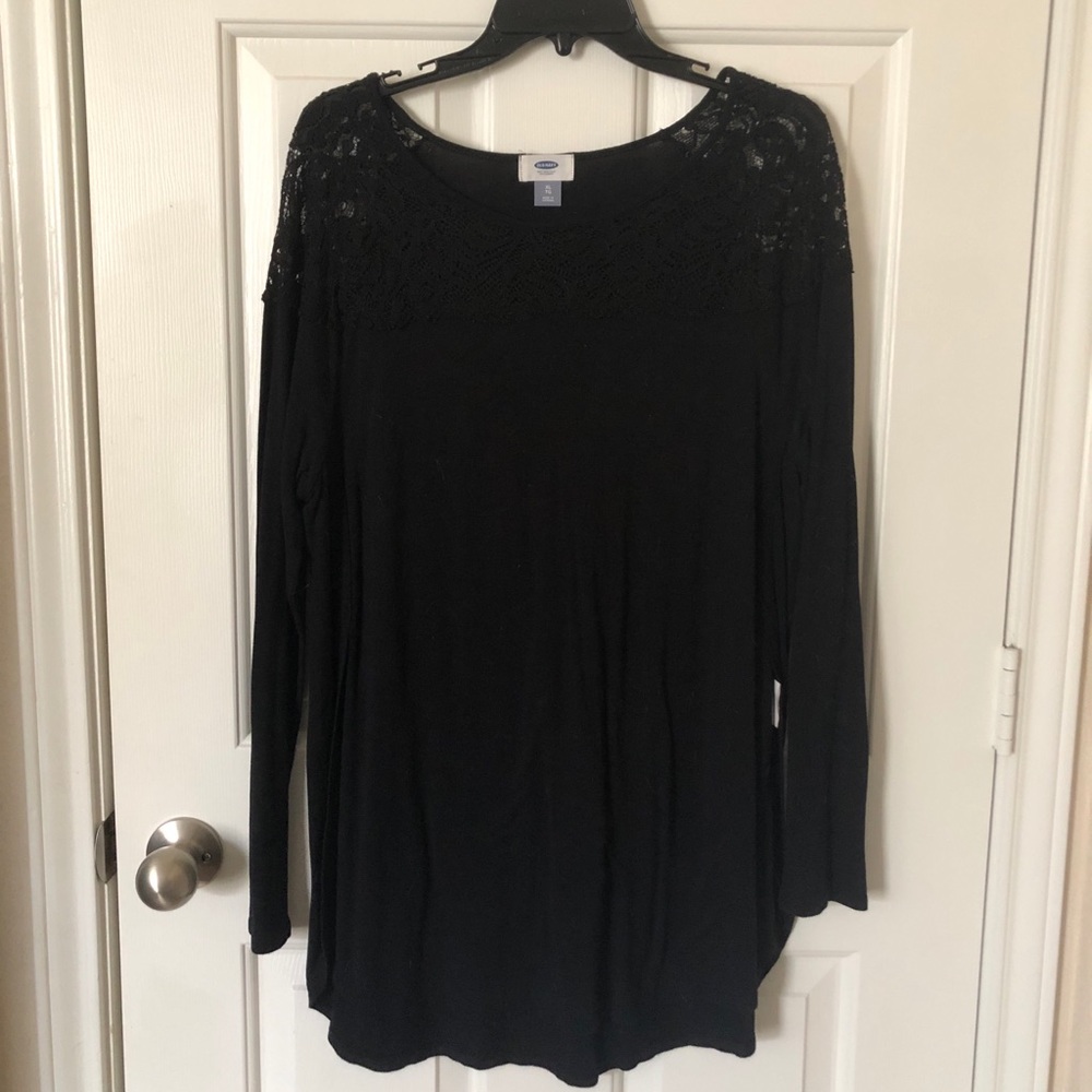👑Old navy lacy long sleeve top👑